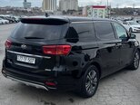 Kia Carnival-13