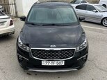Kia Carnival-1