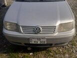 Volkswagen Jetta-1