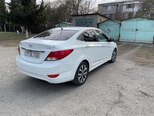 Hyundai Accent-5