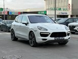 Porsche Cayenne Turbo-2