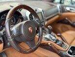 Porsche Cayenne Turbo-16