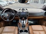 Porsche Cayenne Turbo-21