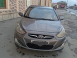 Hyundai Accent-1