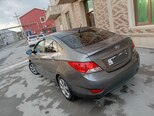 Hyundai Accent-3