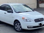 Hyundai Accent-4