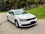 Volkswagen Jetta-10