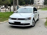 Volkswagen Jetta-9