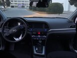 Hyundai Elantra-8