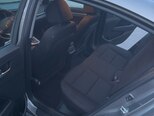 Hyundai Elantra-10