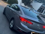 Hyundai Elantra-9
