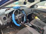 Chevrolet Cruze-12