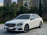 Mercedes E 220 d-3