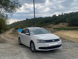 Volkswagen Jetta-2