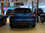 Porsche Macan-3
