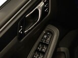 Porsche Macan-9