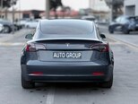 Tesla Model 3-5