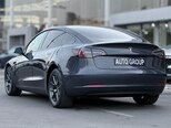 Tesla Model 3-6