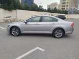 Volkswagen Passat-8