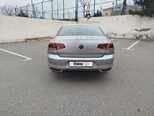 Volkswagen Passat-4