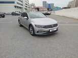Volkswagen Passat-2