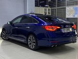 Hyundai Sonata-12