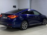 Hyundai Sonata-13