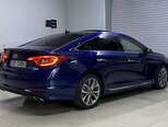 Hyundai Sonata-11