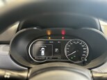 Nissan Sunny-12