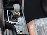 Mitsubishi L200-17