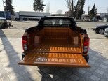 Mitsubishi L200-10