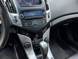Chevrolet Cruze-14