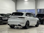 Porsche Cayenne-2