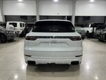 Porsche Cayenne-10