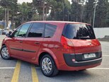 Renault Scenic-13