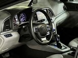 Hyundai Elantra-13