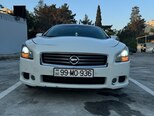 Nissan Maxima-1