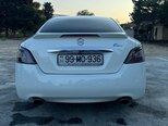Nissan Maxima-6