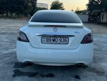 Nissan Maxima-5
