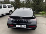 Hyundai Elantra-7