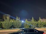 Mercedes E 220 d-3