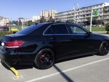 Mercedes E 220 d-5