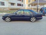 Mercedes E 220 d-4