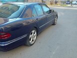 Mercedes E 220 d-6