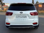 Kia Sorento-4
