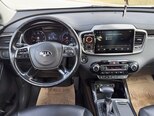 Kia Sorento-11