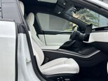 Tesla Model S-16