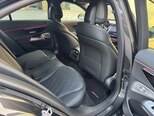 Mercedes E 300 e-13