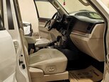 Mitsubishi Pajero-20