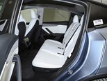 Tesla Model Y-10
